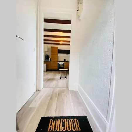 Cosy Avec Jardin Chaleureux شقة